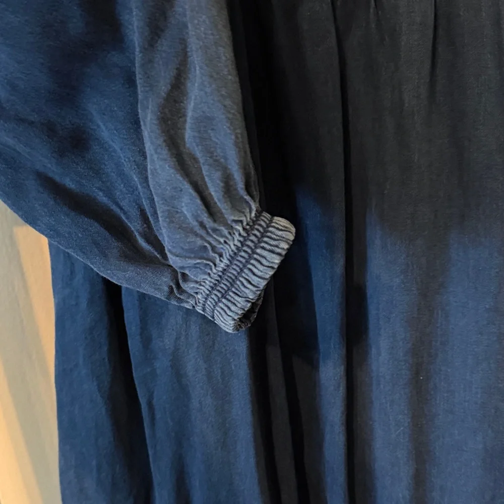 Old Navy Deep Blue Long Sleeve Denim Dress - Picture 4 of 5